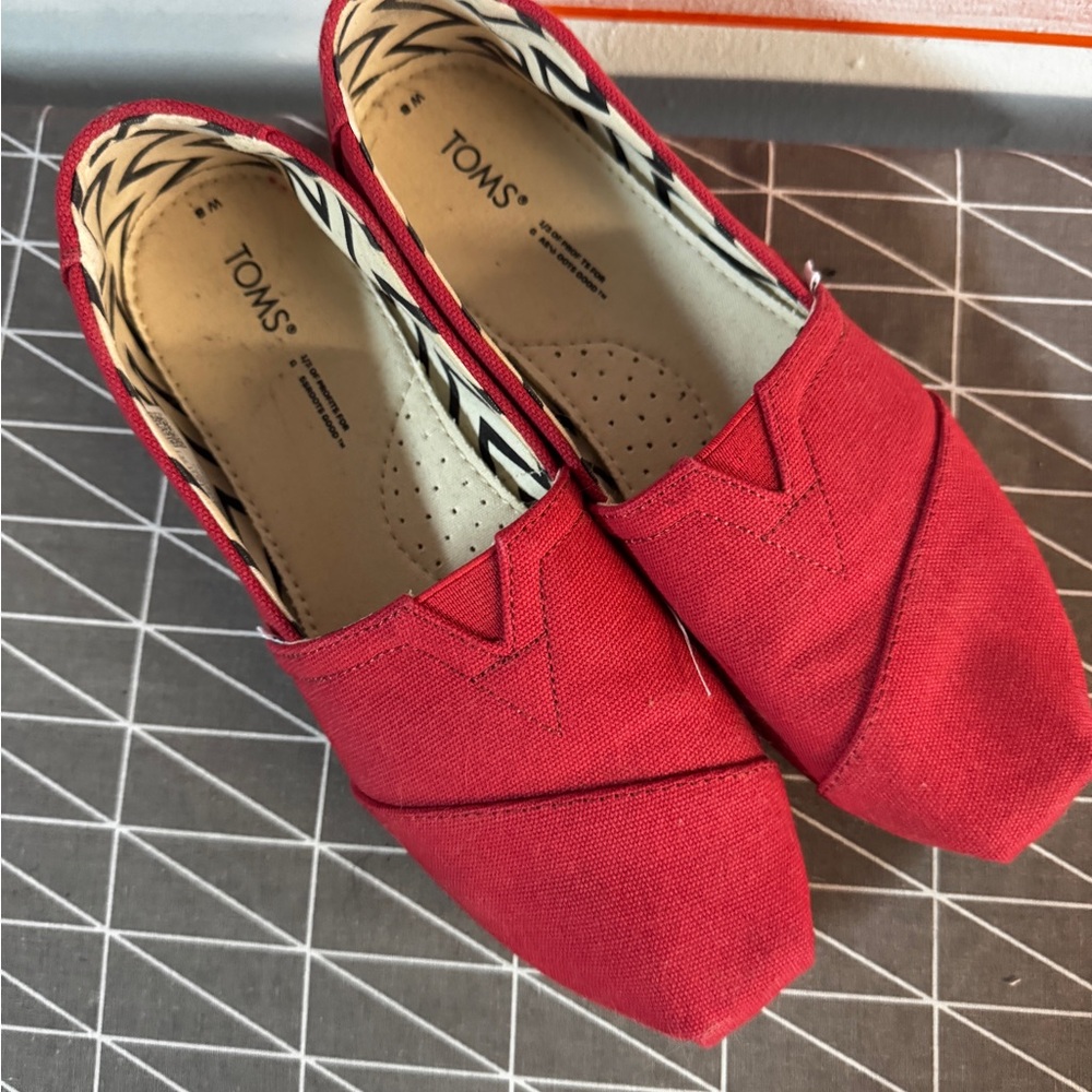 TOMS Vibrant Red Canvas Slip-Ons